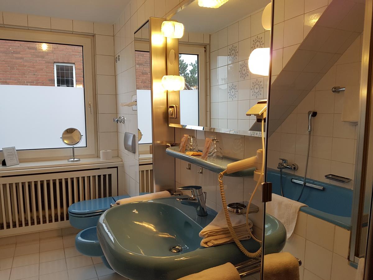 Hotel Villa Verde Düsseldorf Extérieur photo